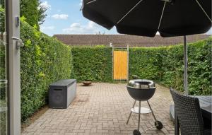 Cozy Apartment In Middelfart With Wifi