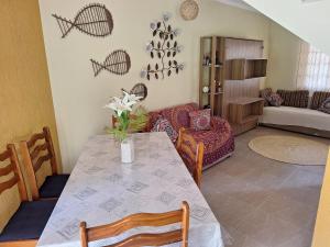 Casa em Paraty - RJ Cond. Fechado