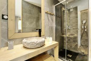 Chalets Le Cepe - Beau demi-chalet à lentrée de Courchevel Moriond MAE-8374