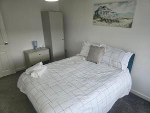 New 4bedroom house near Manchester Airport