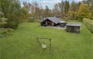 Beautiful Home In Hadsund With Kitchen