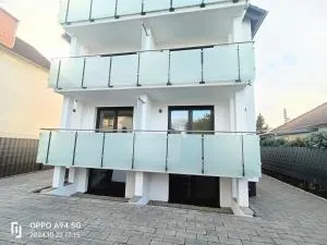 FMI28 Studio Apartments - Mörfelden