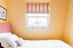 Vibrant Apartment with a Patio in Chelsea