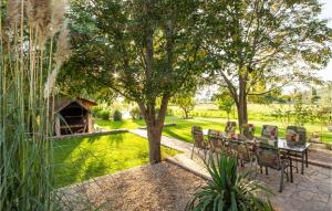 Amazing Home In Otok Dalmatinski