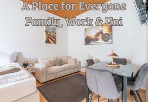 Chic Apartment in Leoben - Balcony & Easy City Access - Apartmány, Leoben