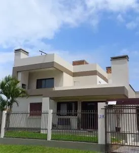 Casa aluguel para temporada Torres-RS - Торрес