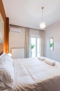 Totemic Vista by Nexus, with Jacuzzi and Views next to Ataturk