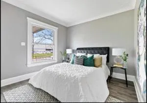 Beautiful 4 Bedroom Near Factories - Equipped for Family Stays - Leamington