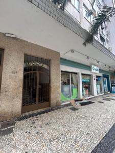 Quarto e sala Leme - 1 QUADRA DA PRAIA