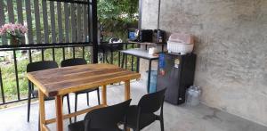 อินทนนท์ เล่าจู