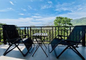 High Tide Apartments