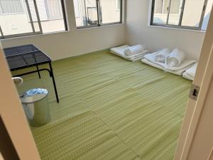 Self check-in Hostel 5mins from JR Nishi Hiro station