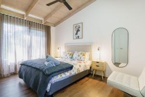 Bayview Escape McCrae