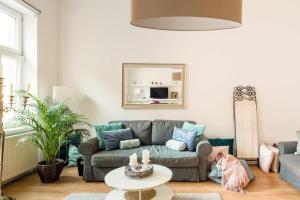 Relocation or expats, only long term stay! 2 min to U4 Rossauer Lände