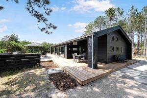 Awesome Home In Ebeltoft With 3 Bedrooms And Wifi