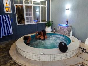 Redhill Container House & Private Spa, Ndenderu, btn Nairobi Ruaka Area, Tigoni, Limuru in Kiambu County, Apartments O7II, 585, OOO