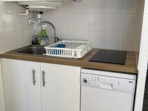 Charmant 2 pièces à lAlpe dHuez, 4 pers, balcon sud, casier à skis - FR-1-405-365