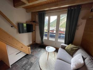 Appartements Chaleureux duplex renove avec terrasse au Raffort, Pralognan - FR-1-464-240 : photos des chambres