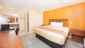 Regency Inn Hondo - Pearsall