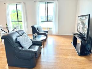 16C Cozy Ensuite Room in Coopers Plain