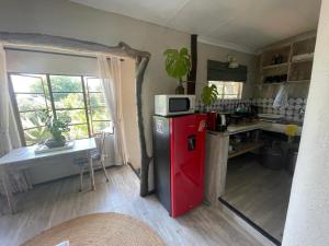 A Bird Cage Stay & Cottage