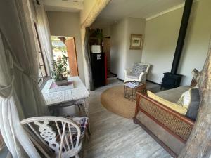 A Bird Cage Stay & Cottage