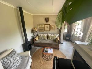 A Bird Cage Stay & Cottage