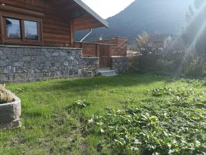 Chalets Joli Appart Terrasse et jardinet : photos des chambres