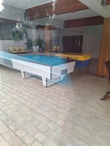 Banana Beach Club B6