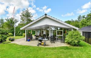 Three-Bedroom Holiday Home In Hemmet
