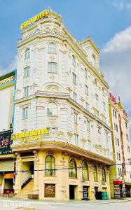 Gold Hotel Luxury - Tu Son