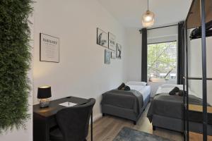 Modernes Apartment mit Garage & PS4 in Messenähe von STAY YOUR WAY