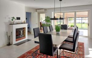 Lovely Home In Bolmsö With Sauna