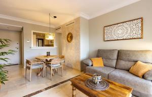 Green And Sea Apartment Roda