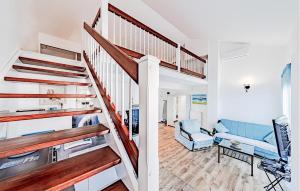 Stunning Apartment In Broce With Wifi