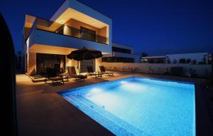 Gorgeous Home In Vodnjan