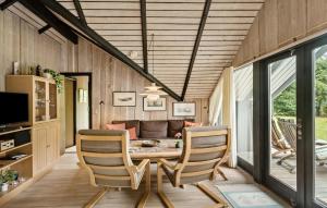 Lovely Home In Rødby With Wifi