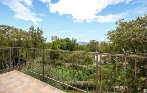 Awesome Apartment In Vinjani Donji