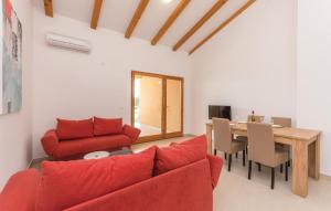 Lovely Apartment In Starigrad Paklenica 