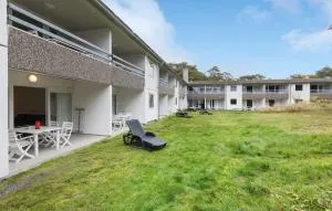 1 Bedroom Stunning Apartment In Nexø - Dueodde