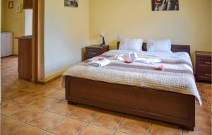 Gorgeous Apartment In Rydzewo With Wifi