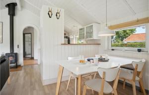 Holiday Home Hasselvænget Hejls X