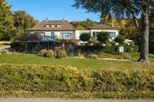 Hotel Restaurant Waldschlößchen - 格奥尔格斯马林许特