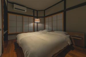 innnn higashinagasaki