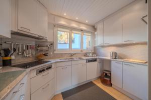 Sans Souci EG - Alpenblick & Obersee Panorama - by Arosa Stay