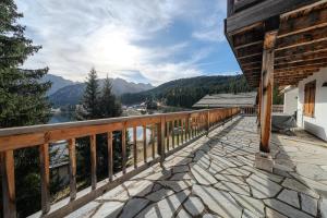 Sans Souci EG - Alpenblick & Obersee Panorama - by Arosa Stay