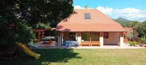 Hollós-patak Vendégház