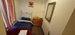 Single cosy room in Monton Village - Eccles Manchester - Tyldesley