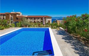 Nice Apartment In Malinska With Wifi