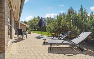 Gorgeous Home In Tarm With Wifi